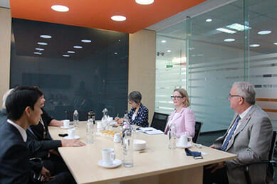 THE VISIT OF THE NEW AUSTRALIAN CONSUL-GENERAL, MS. SARAH HOOPER TO PEGASUS INTERNATIONAL COLLEGE, DA NANG.